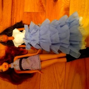 2 dolls pack (Modern dressy themed)